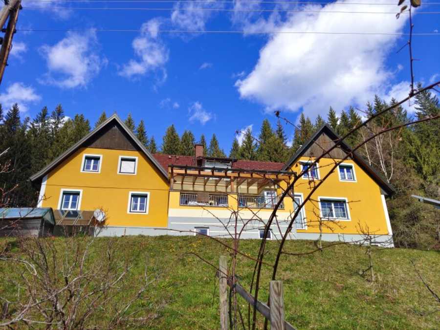 Immobilie: Zweifamilienhaus in 8553 Krumbach